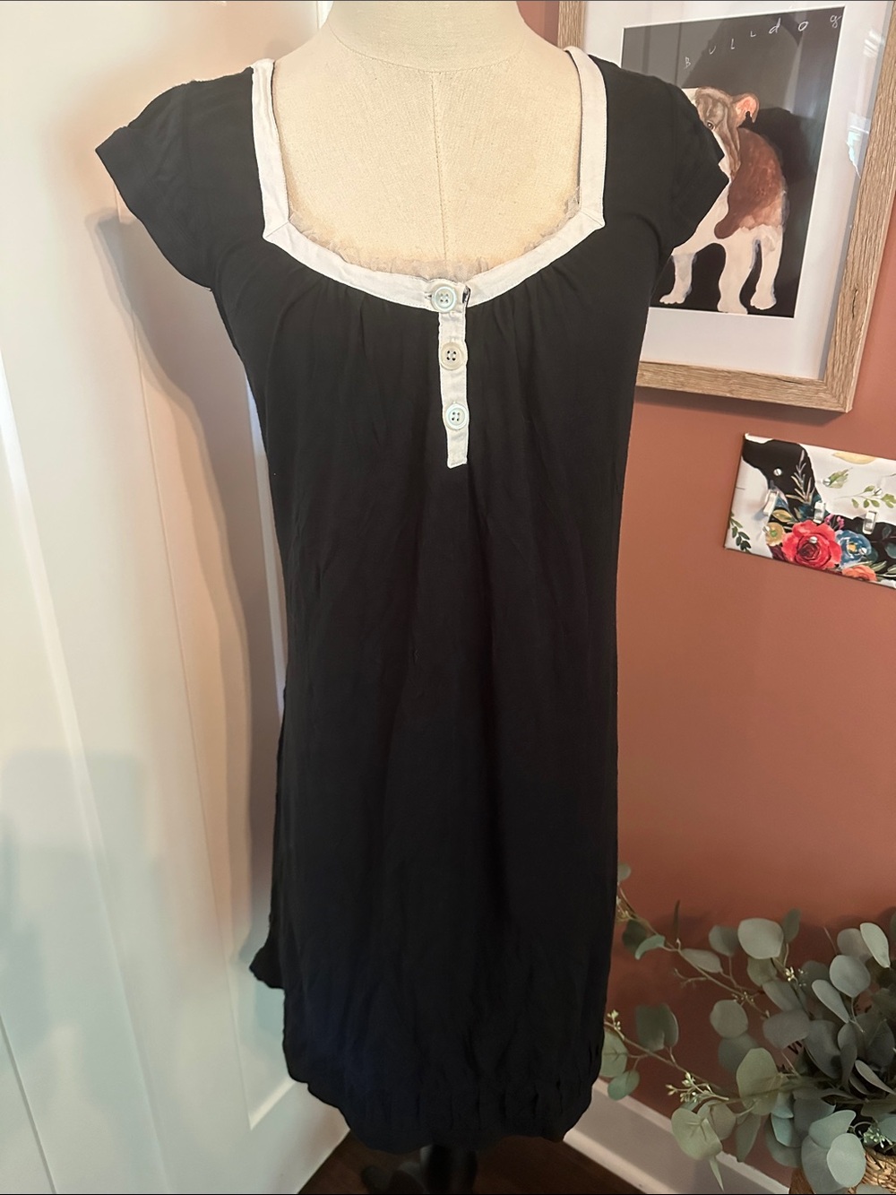 Vera Wang black & white tie back slip on tulle trim M modal blend nightgown